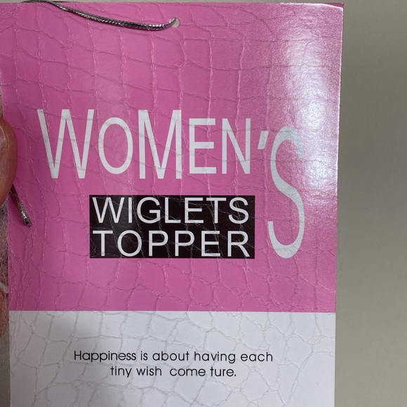 Wiglet Topper - Picture 5 of 7